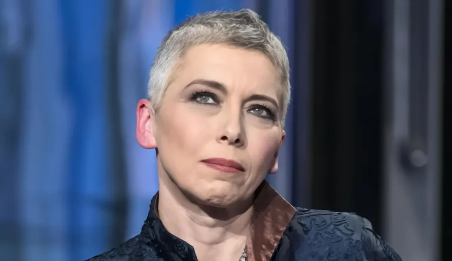 Irene Pivetti in un'udienza di tribunale