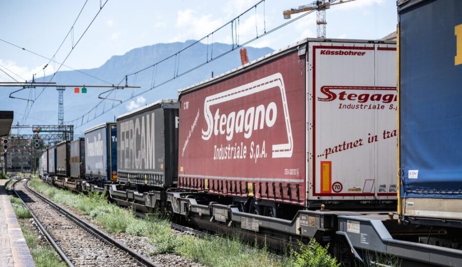 Calo del trasporto ferroviario merci in Italia